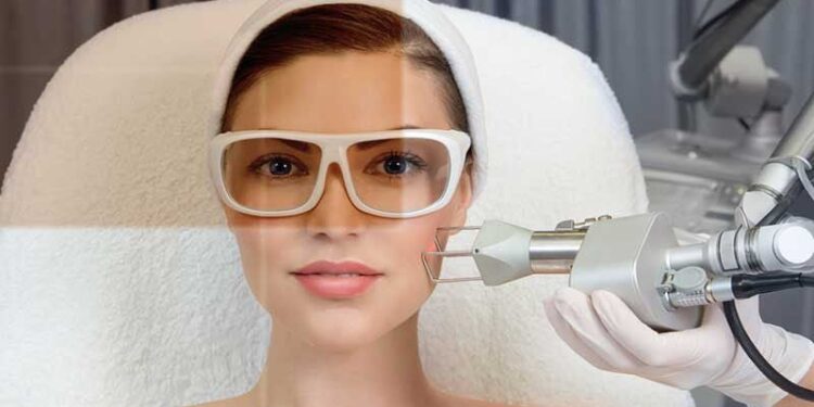 درمان عارضه ی پوستی با دستگاه