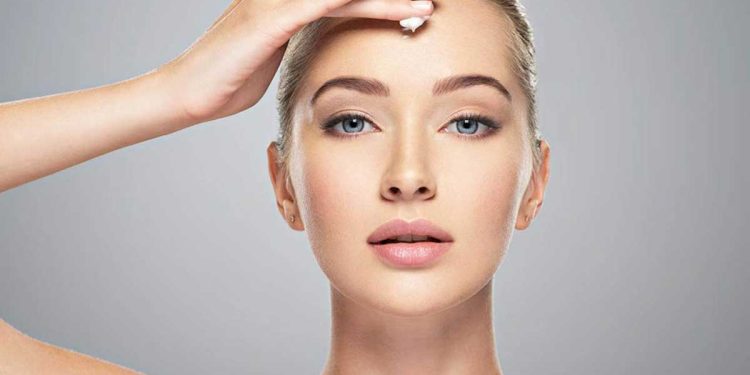 وازلین برای چروک پیشانی