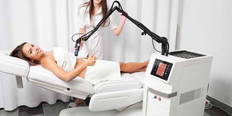 مقایسه بهترین دستگاههای لاغری موضعی برای شکم و پهلو