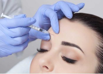 تاثیر شگفت‌انگیز مزواکسین برای رفع چین و چروک پیشانی