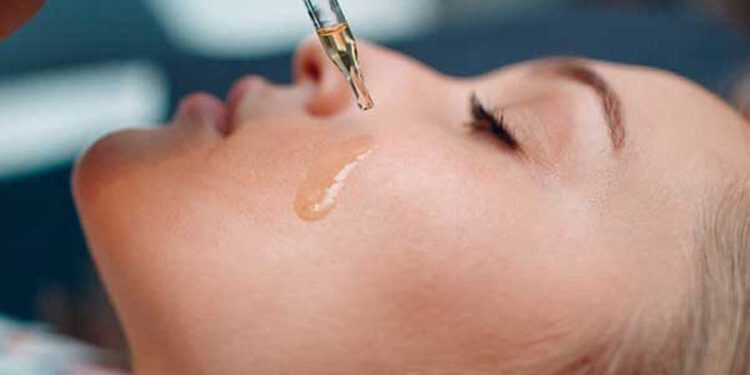 فواید روغن آرگان برای رفع چروک صورت