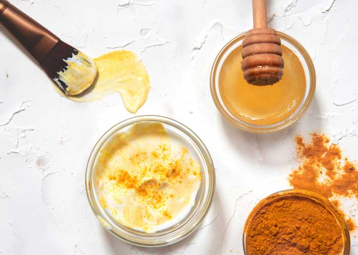 تقویت کلاژنسازی با ترکیب شیر و زردچوبه