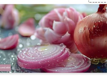 آب پیاز برای لک صورت