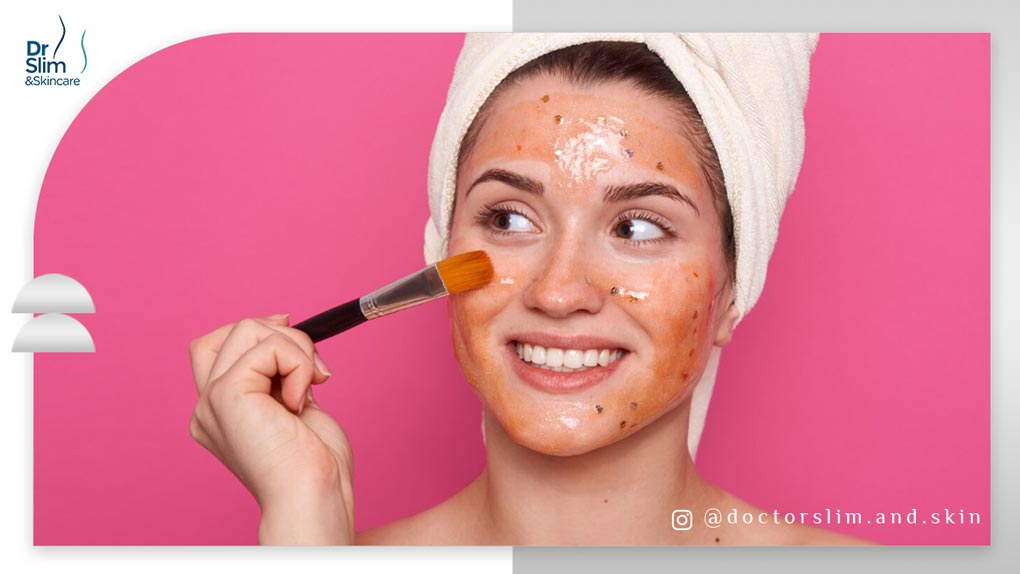 از بین بردن لک صورت با سیب زمینی و گلاب