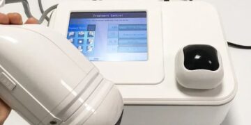 لیپوسونیکس