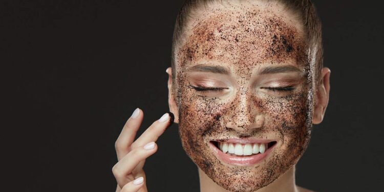 قهوه برای لک صورت