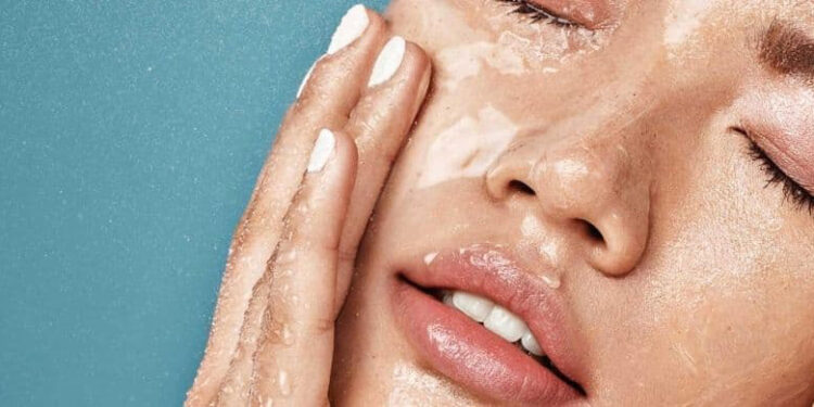 ترکیب نشاسته و گلاب برای صورت