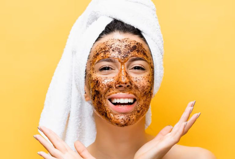 قهوه و گلاب برای لک صورت