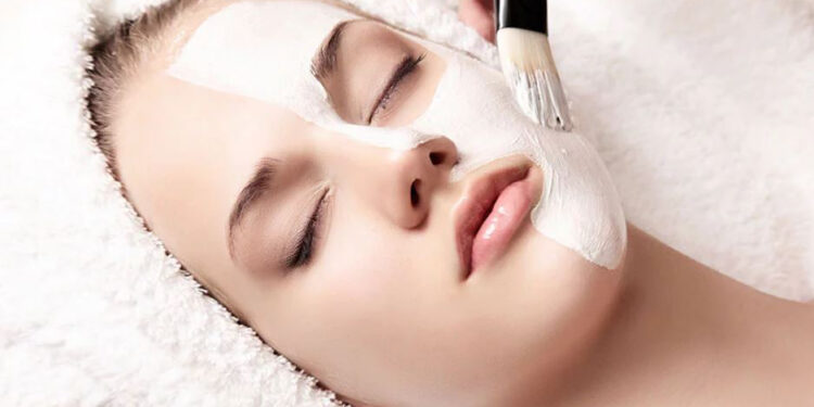 ترکیب ماست و گلاب برای صورت