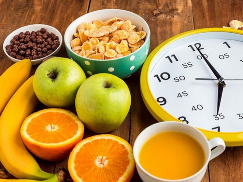 بهترین زمان خوردن صبحانه برای لاغری