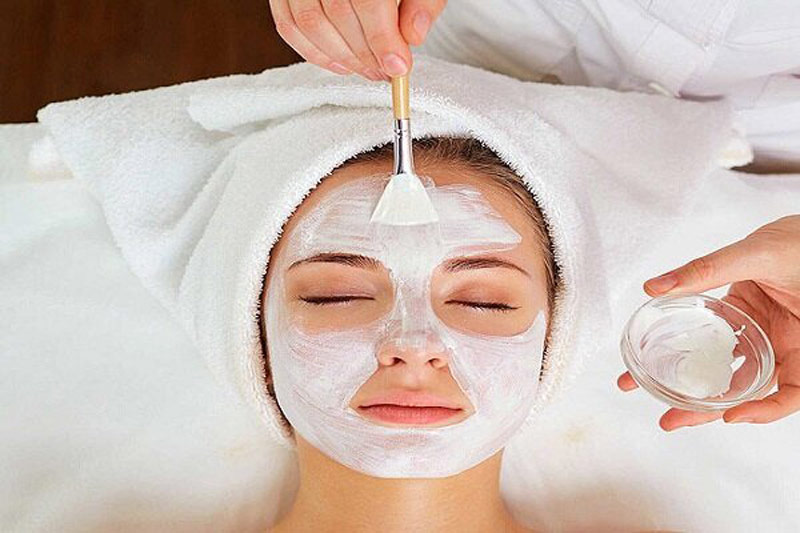 بوتاکس صورت با جوانه گندم و موم عسل