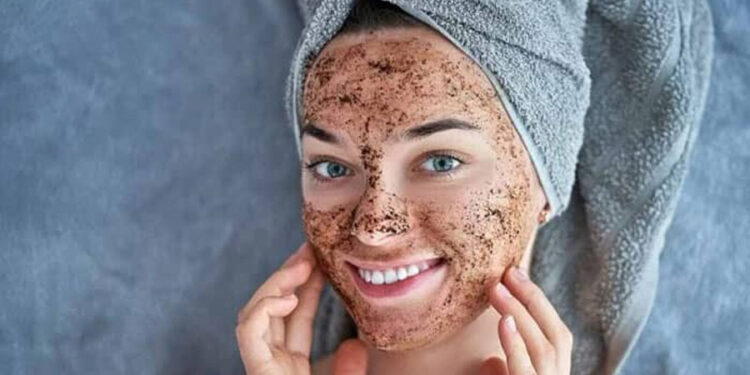 فیلر طبیعی چروک صورت با گل ختمی و تخم کتان