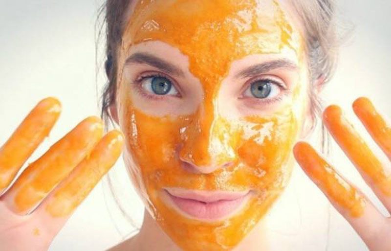 بوتاکس خانگی پیشانی با هویج و روغن نارگیل
