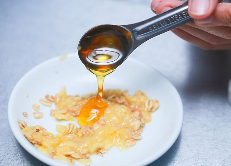 بوتاکس خانگی با موز و عسل