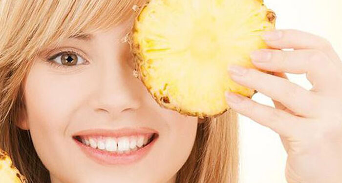 آب آناناس برای چروک دور چشم
