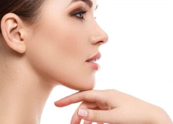 از بین بردن چروک گردن