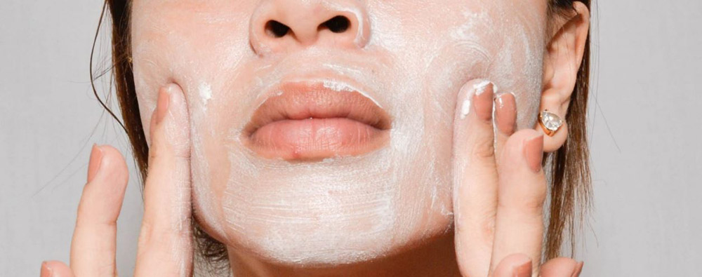 فواید اسکراب صورت