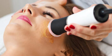 پلاژن صورت برای شادابی