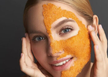 جوانسازی خانگی صورت با هویج و وازلین