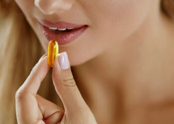 بهترین قرص برای سفتی پوست صورت