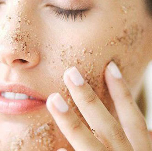 لایه برداری پوست صورت