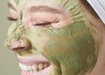 سفت کننده پوست صورت قوی خانگی