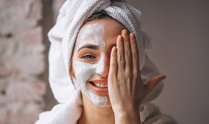 بهترین ماسک خانگی سفتی پوست صورت