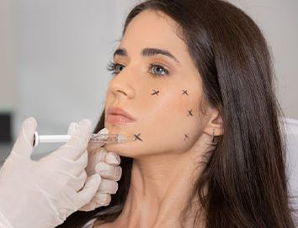 جوانسازی صورت با اسکین بوستر