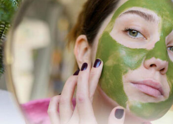 ماسک خانگی جلبک دریایی برای جوانسازی صورت