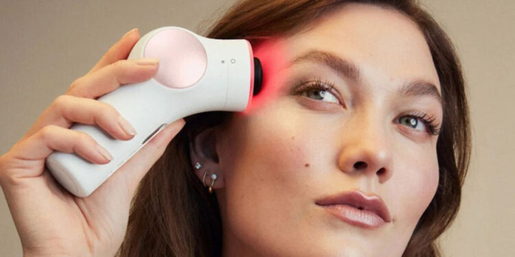 دستگاه خانگی جوانسازی پوست