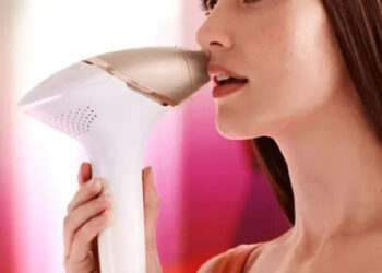 بهترین لیزر خانگی جوانسازی پوست سنسیکا